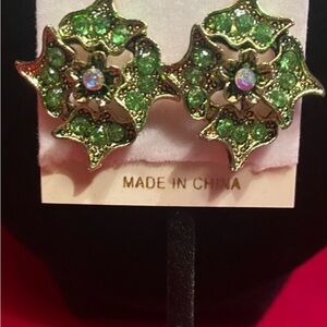 Elegant Green Floral Earrings. NEW